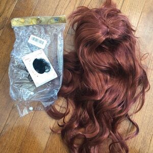 Wi Wigs Long red wig